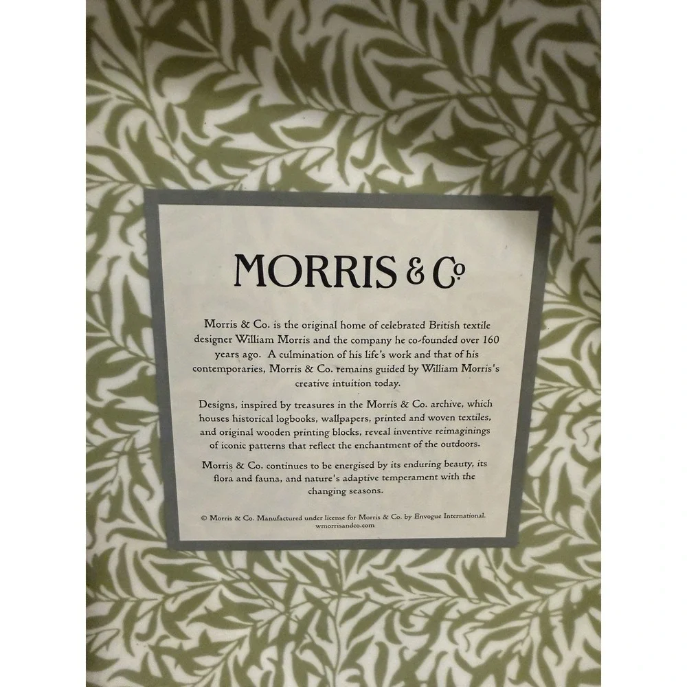 NEW! Morris & Co~ William Morris~ STRAWBERRY THIEF~ Serving Bowl 9.5